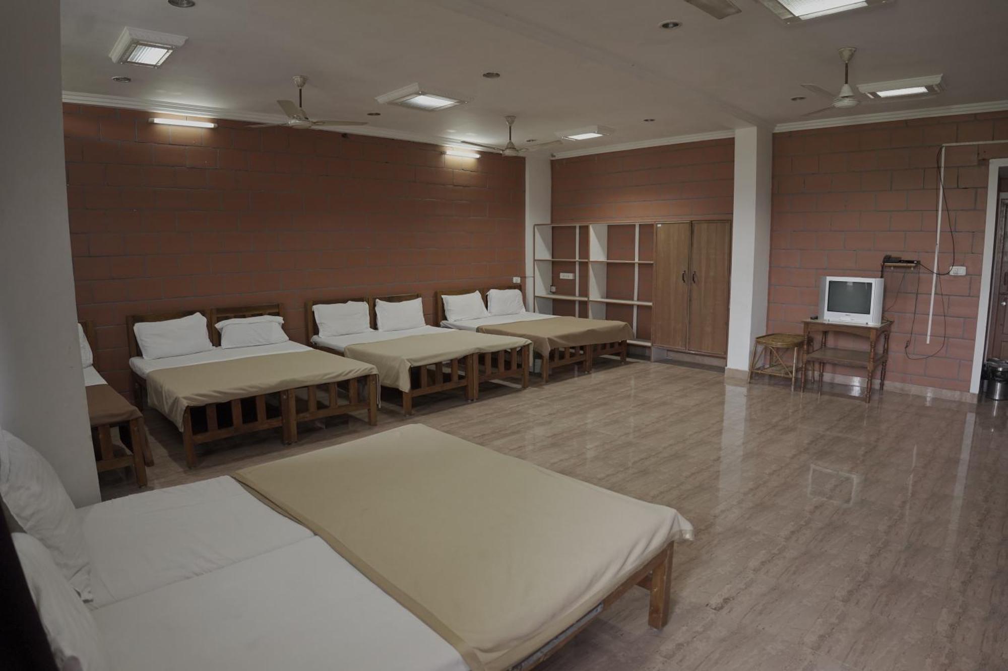 The Nest Inn Resort Масинагуди Екстериор снимка