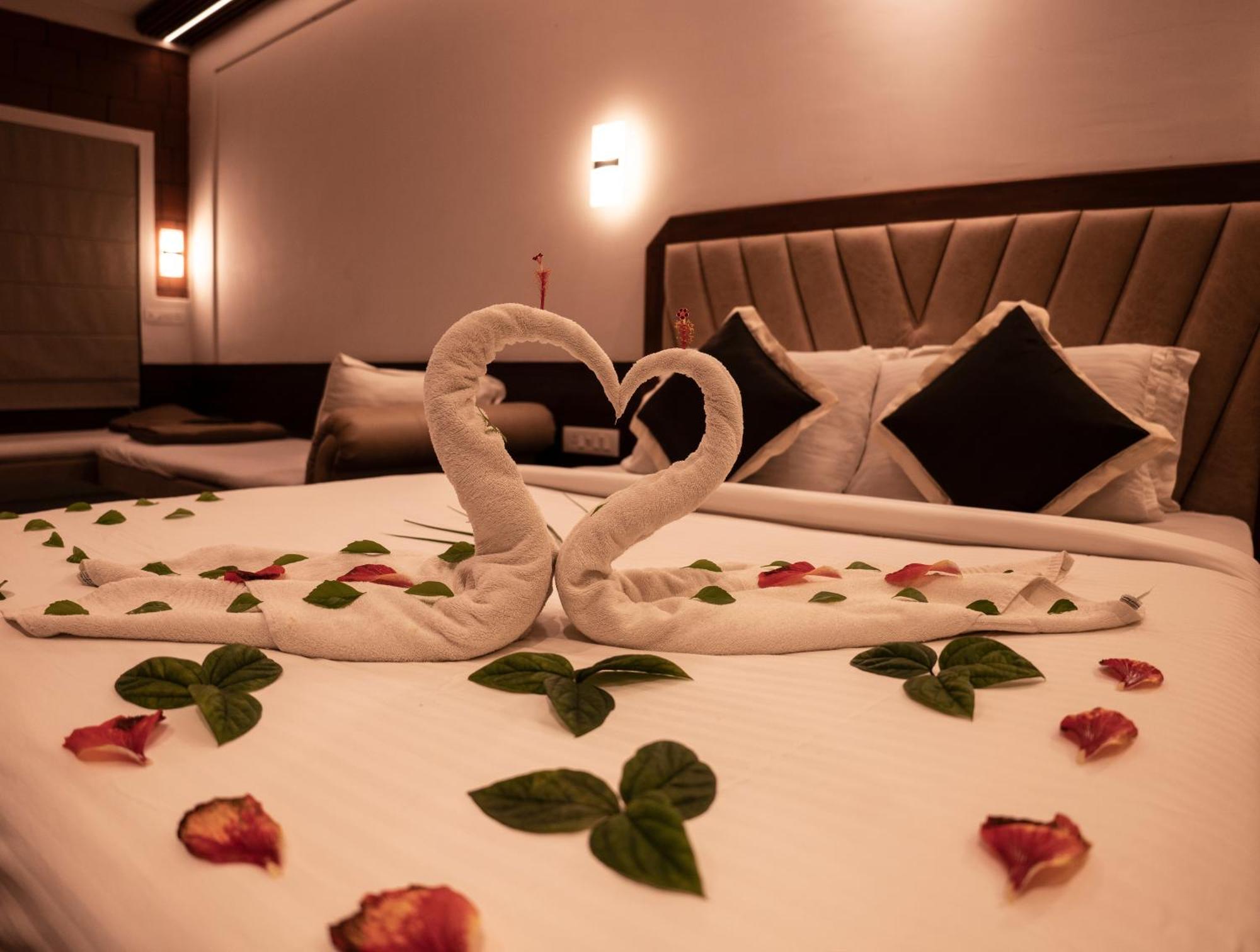 The Nest Inn Resort Масинагуди Екстериор снимка